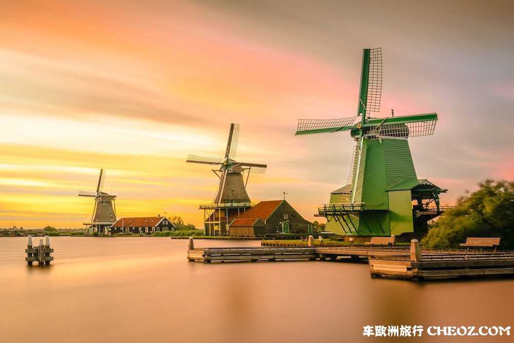 Zaanse-Schans-Netherlands.jpg